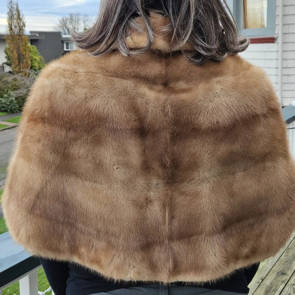 Vintage real mink cape with pockets S/M